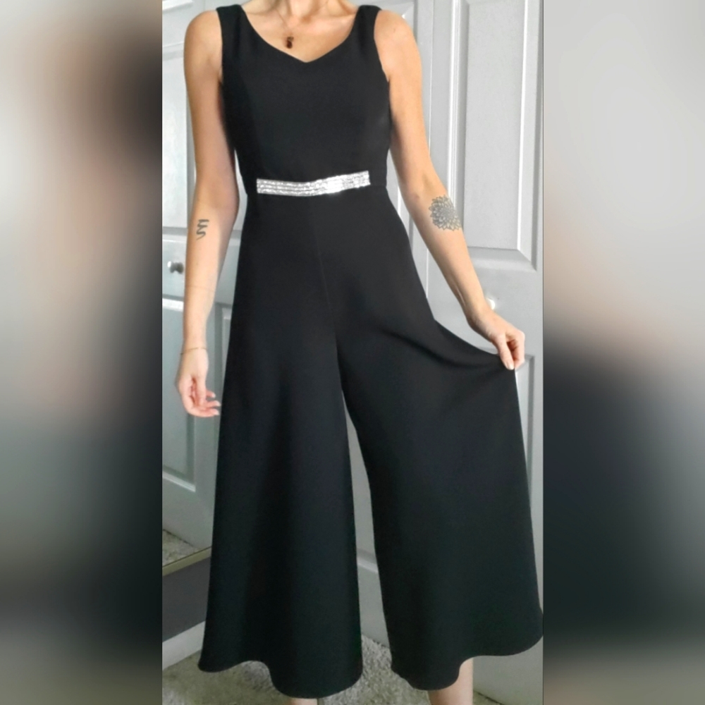 NWT Frank Lyman Black Rhinestone Dressy Black Tie Jumpsuit, size 4